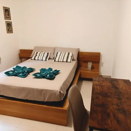 4 Bedroom Gem Steps From Everything Apartment Sliema