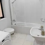 דירה 4 Bedroom Gem Steps From Everything סליאמה