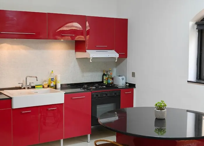 4 Bedroom Gem Steps From Everything *