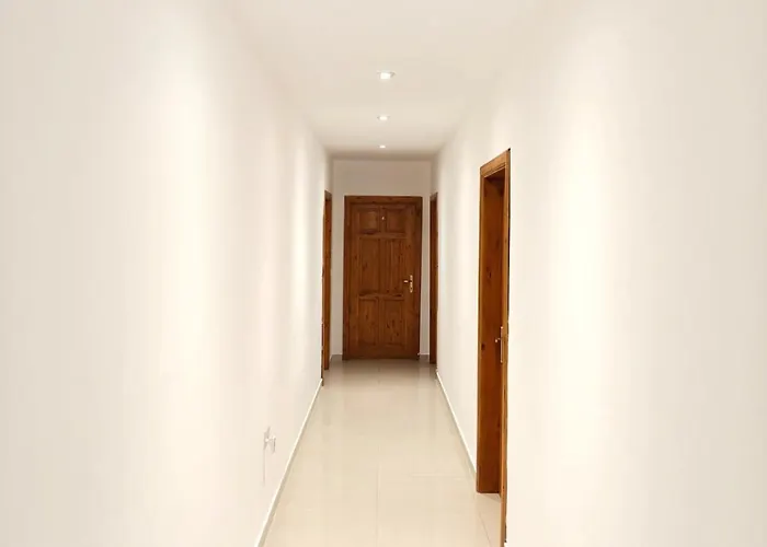 4 Bedroom Gem Steps From Everything Daire Sliema