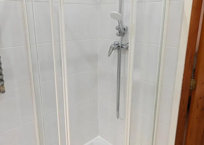 4 Bedroom Gem Steps From Everything Daire Sliema